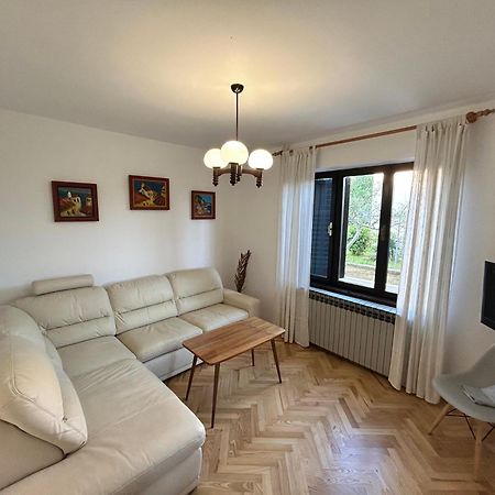 Apartman Mariolina Krk Town Exterior foto