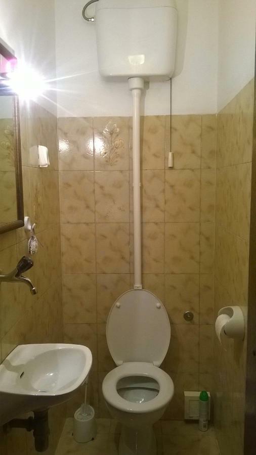 Apartman Mariolina Krk Town Exterior foto